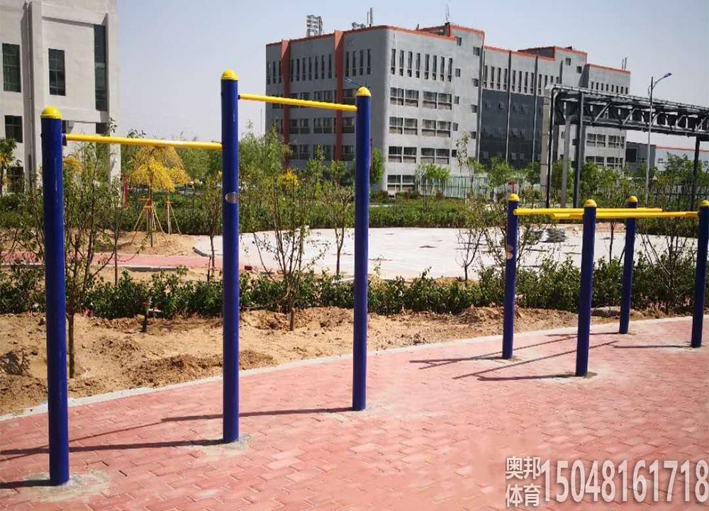 達旗榮信集團室外健身器材    